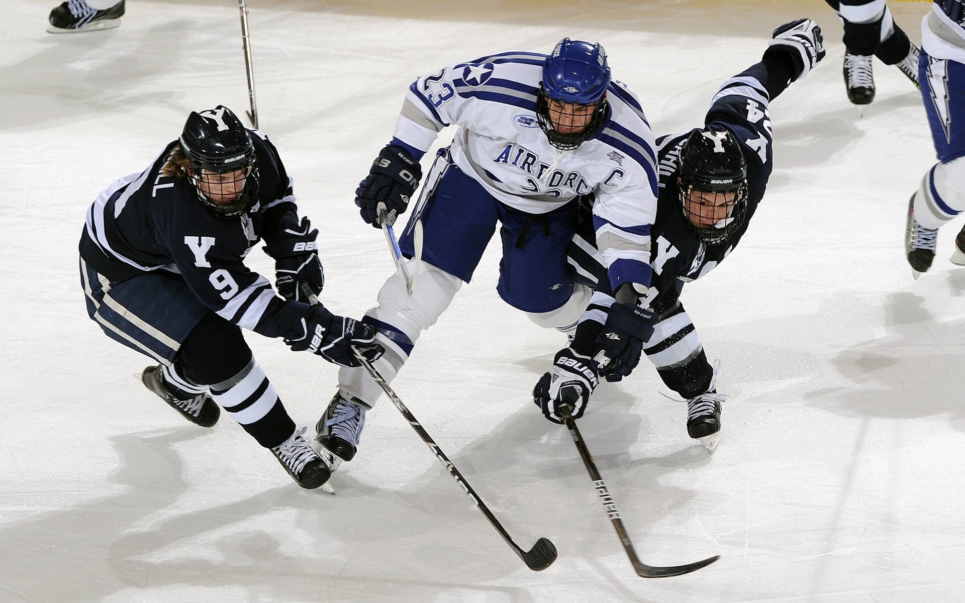 阿克爆发，比利亚雷亚尔横扫亚特兰大，一场战术与意志的完美风暴
