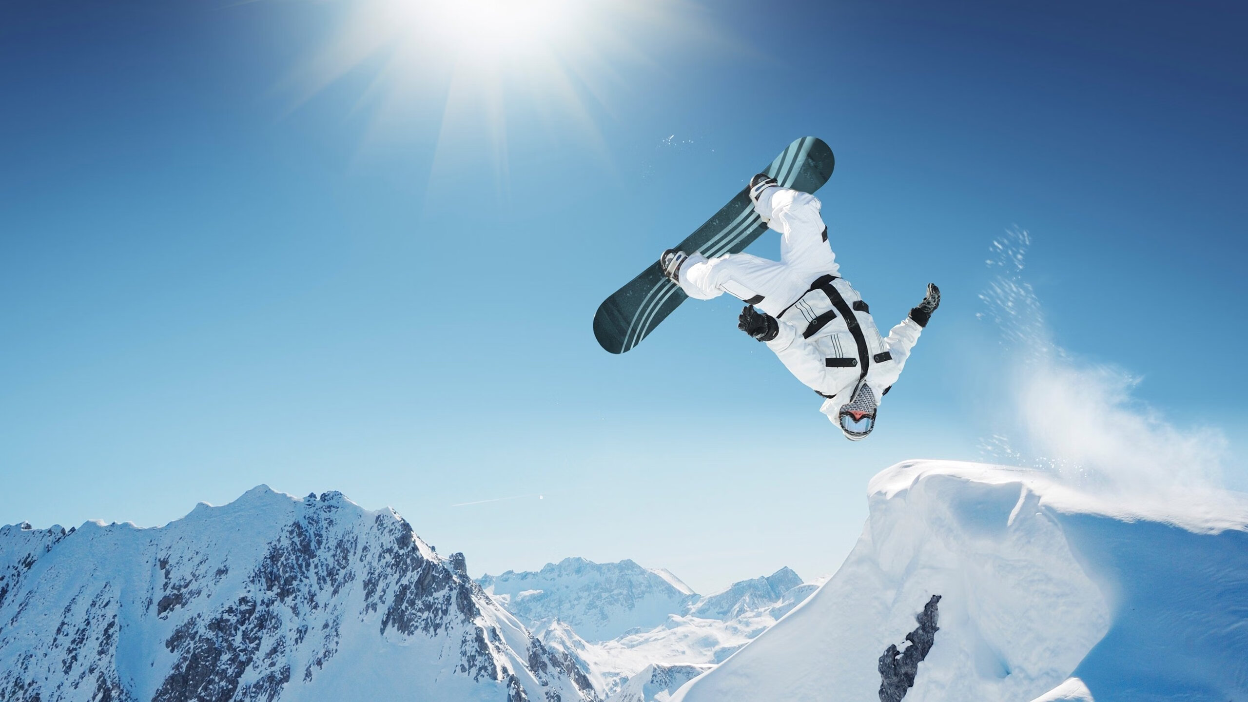 横扫澳网，刷新纪录，阿尔卡拉斯年终总决赛的震撼宣言